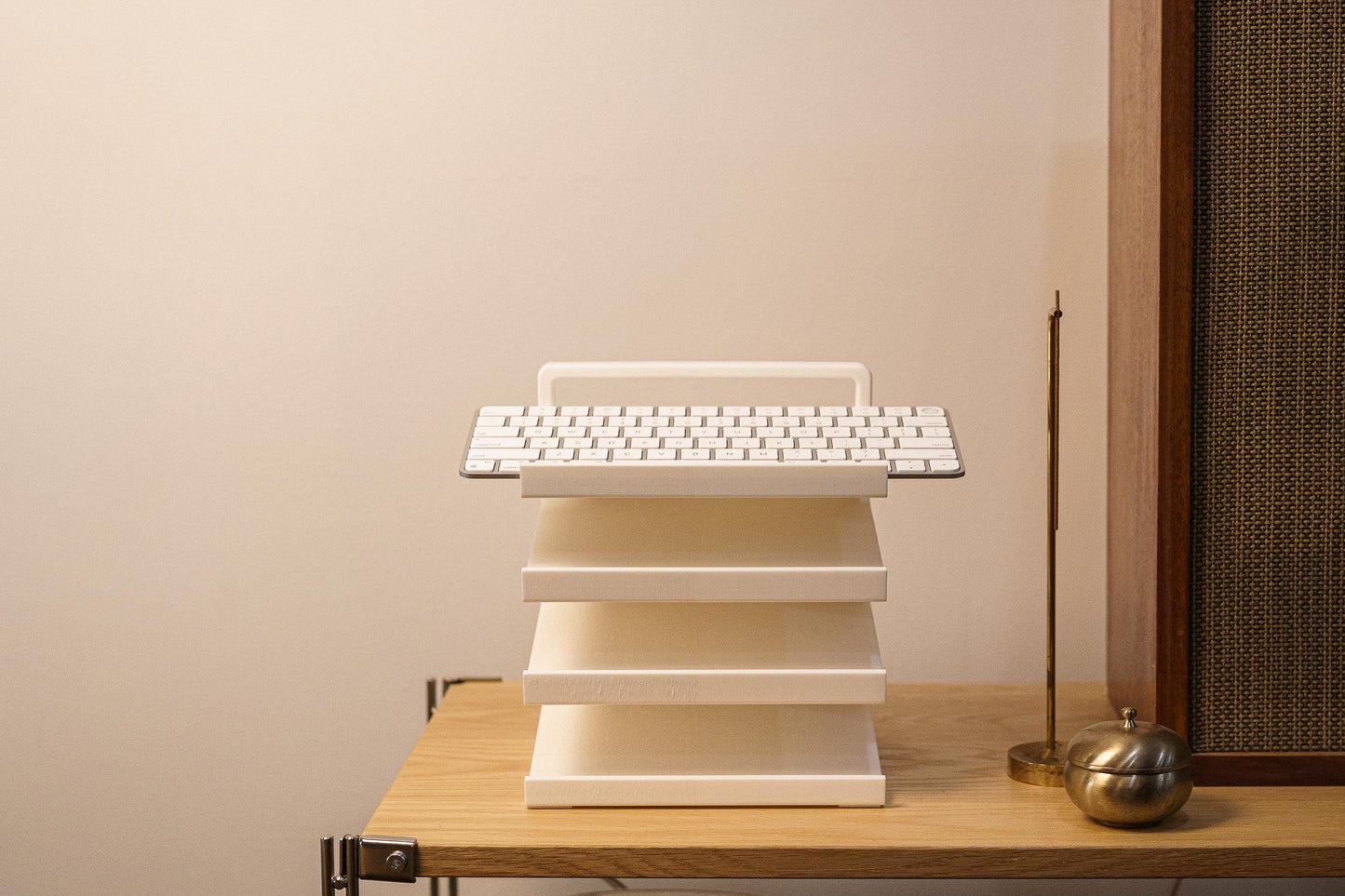 KDS-1WH: Keyboard Display Stand, Wide, Handle, 4 Tiers, Stable, Non-Slip, Fits Most Keyboards