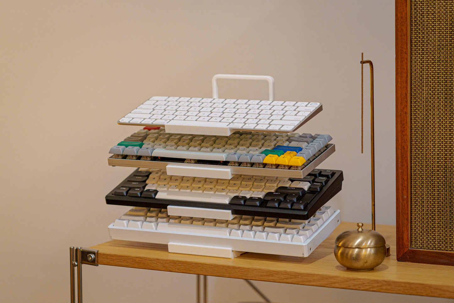 KDS-1H: Keyboard Display Stand, Handle, 4 Tiers, Stable, Non-Slip, Fits Most Keyboards