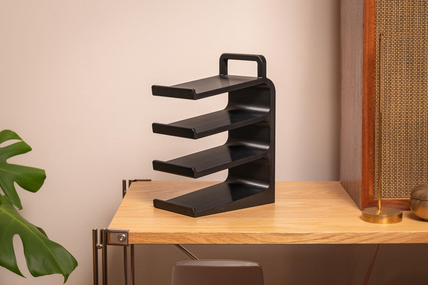 KDS-1H: Keyboard Display Stand, Handle, 4 Tiers, Stable, Non-Slip, Fits Most Keyboards