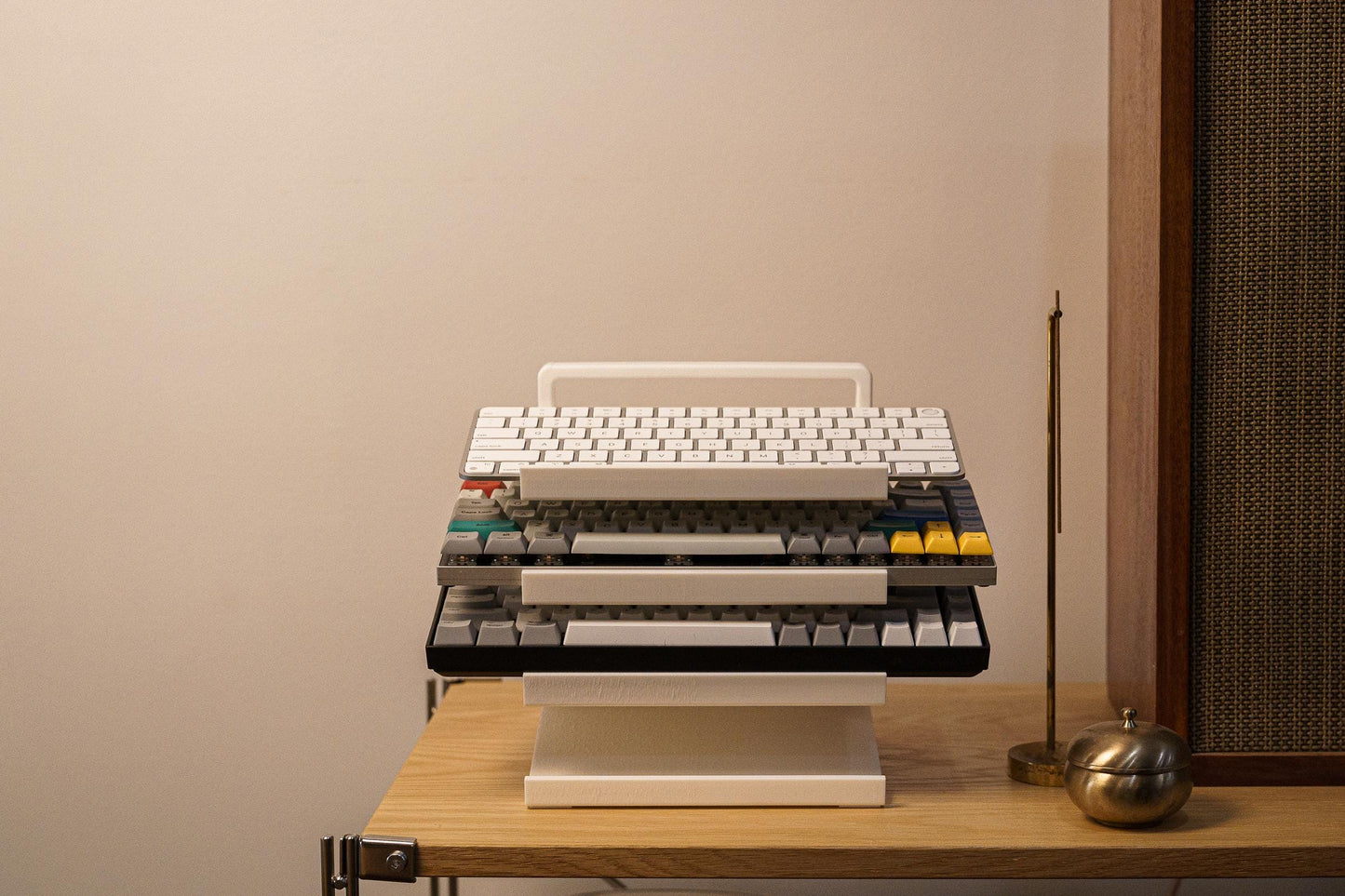 KDS-1WH: Keyboard Display Stand, Wide, Handle, 4 Tiers, Stable, Non-Slip, Fits Most Keyboards